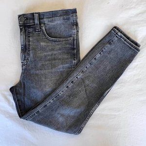 Madewell 10" High-Rise Skinny Crop Black Jean